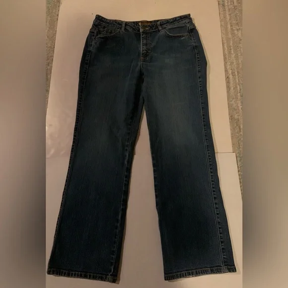 Wrangler Aura Women's Medium Washed Jeans Size 12 Regular Short - Picture 5 of 15